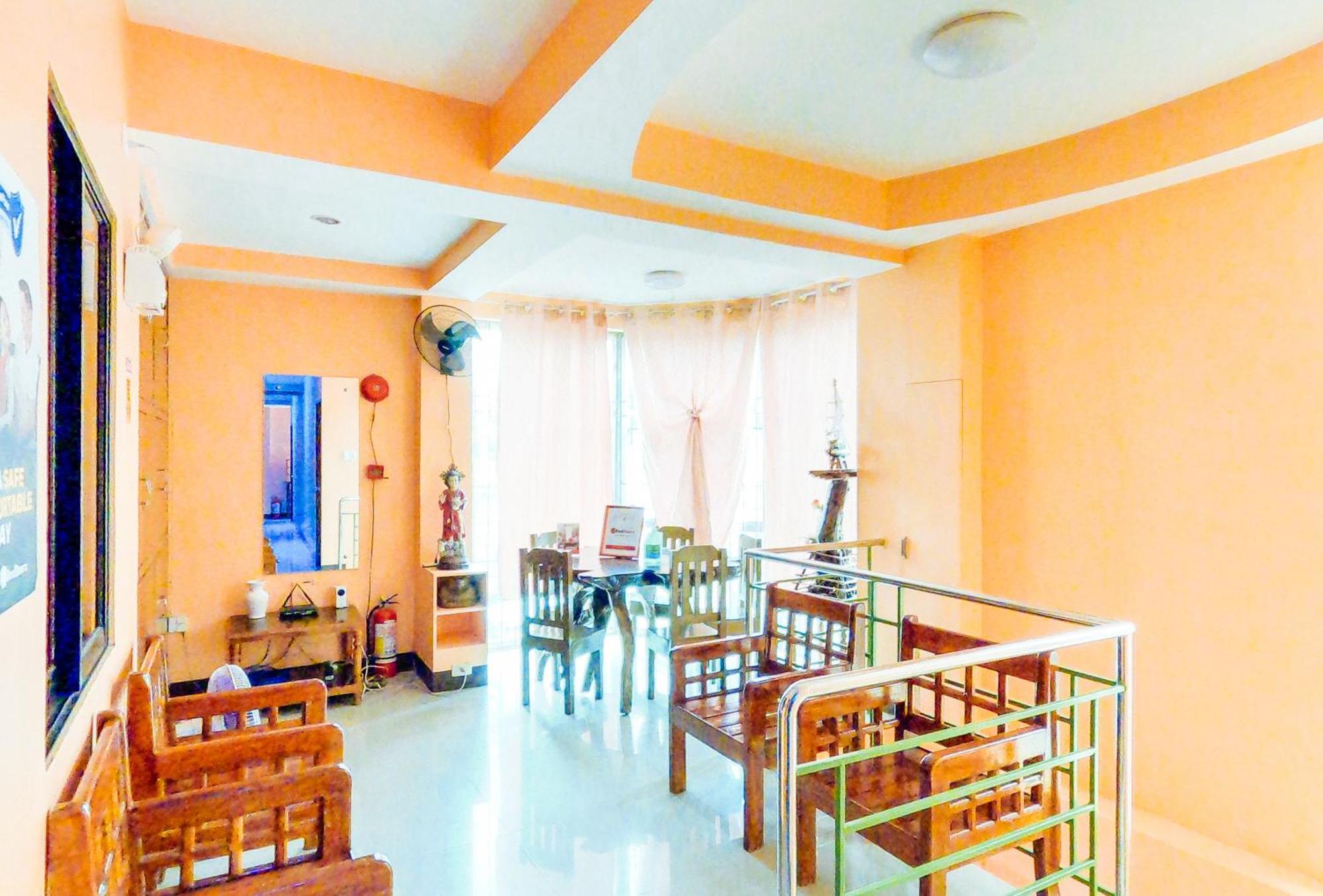 Hotel Reddoorz @ Pamaong Street Tagbilaran City Exterior foto